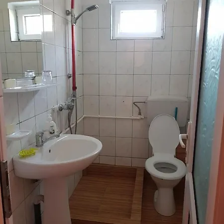 Casa Adina 3*